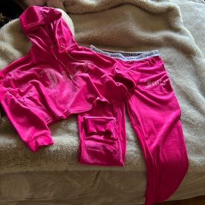 Brand new Juicy Couture velour sweatsuit